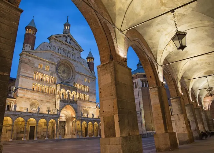 ホテル Impero クレモナ