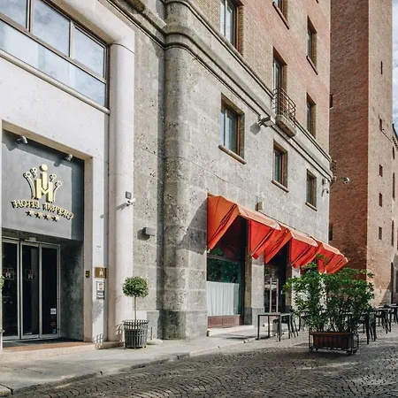 Impero ホテル 4*